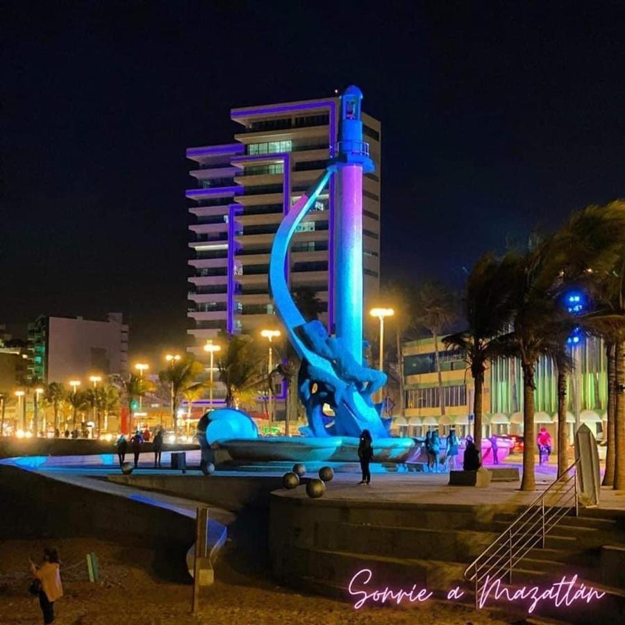 Casa Brisa Y Departamentos! A 3 Min La Playa&Malecon Villa Mazatlan Bagian luar foto
