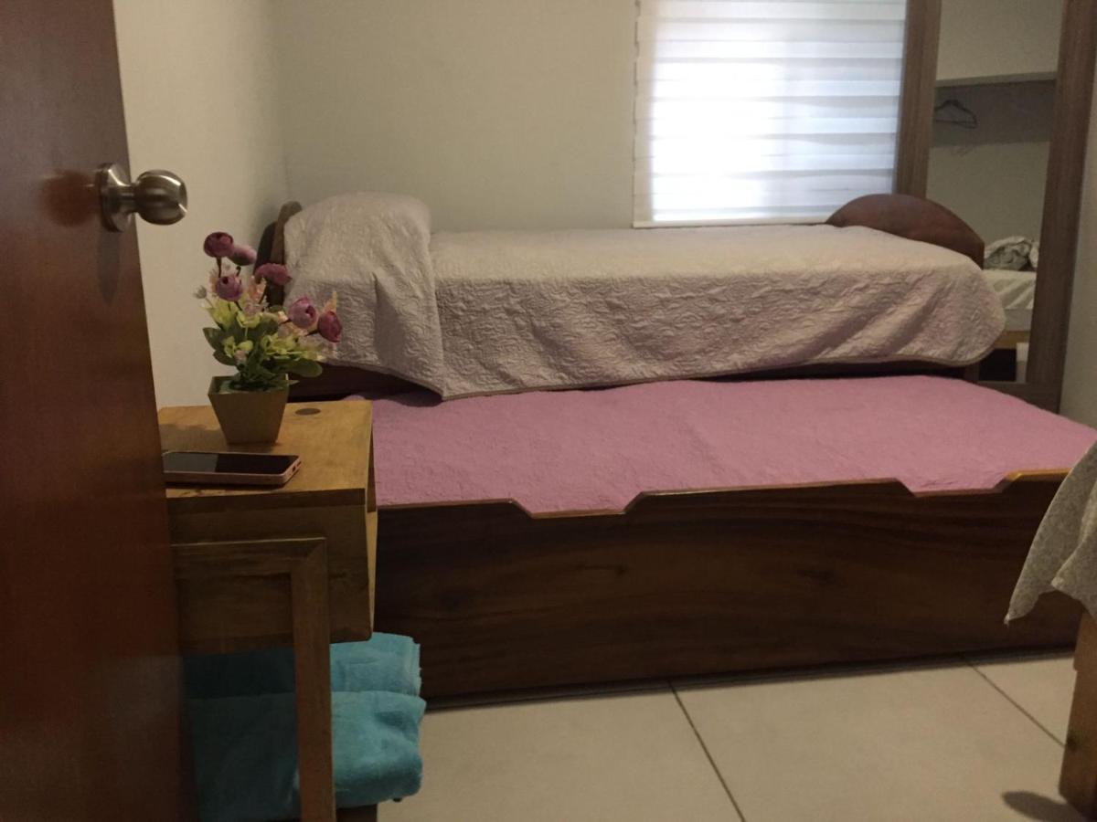 Casa Brisa Y Departamentos! A 3 Min La Playa&Malecon Villa Mazatlan Bagian luar foto